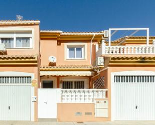 Vista exterior de Casa o xalet en venda en Cartagena amb Calefacció, Jardí privat i Traster