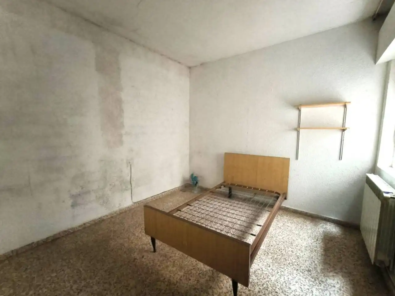 Dormitori de Pis en venda en Albacete amb Calefacció i Balcó