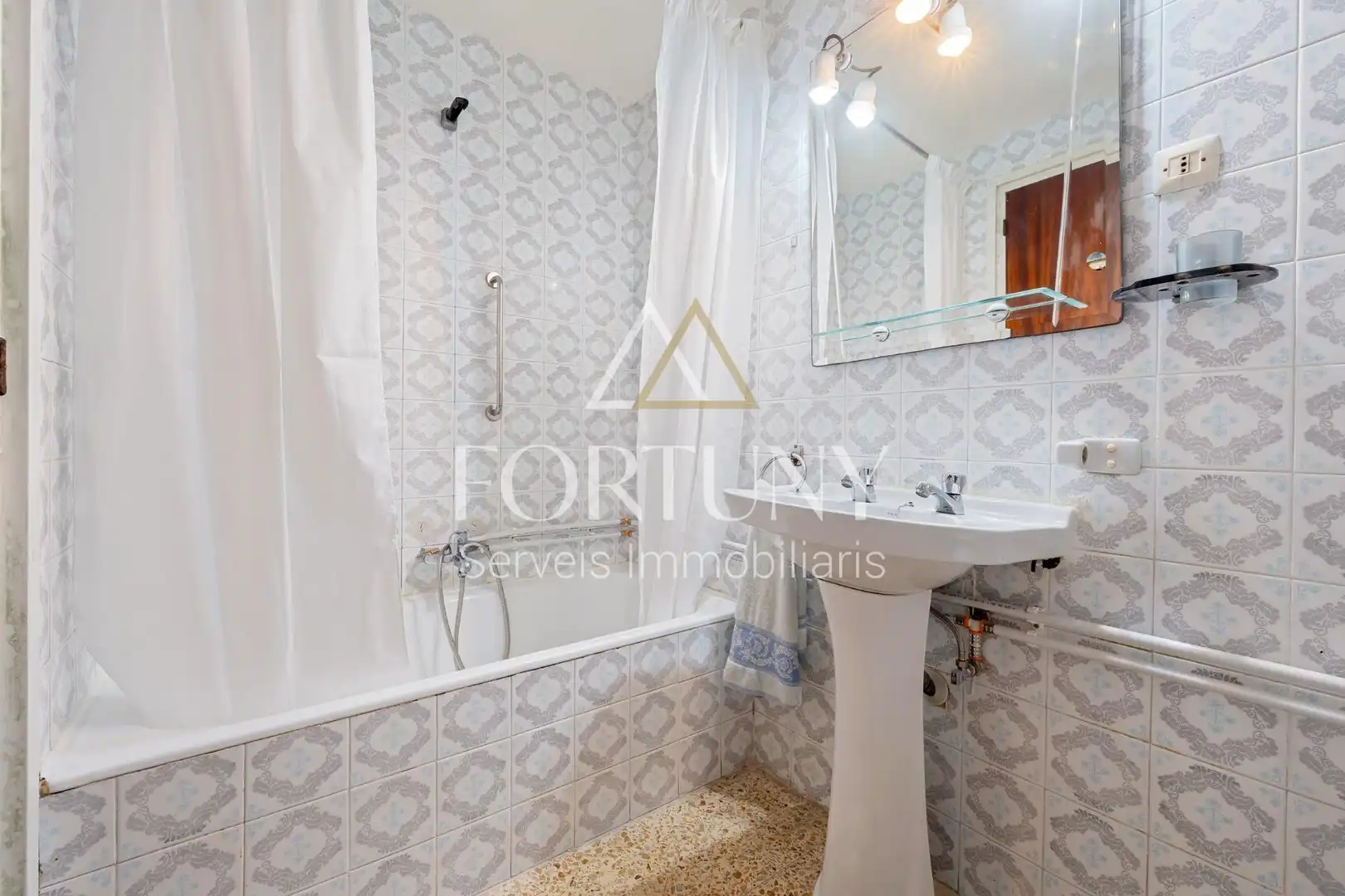 Baño de Piso en venta en Reus