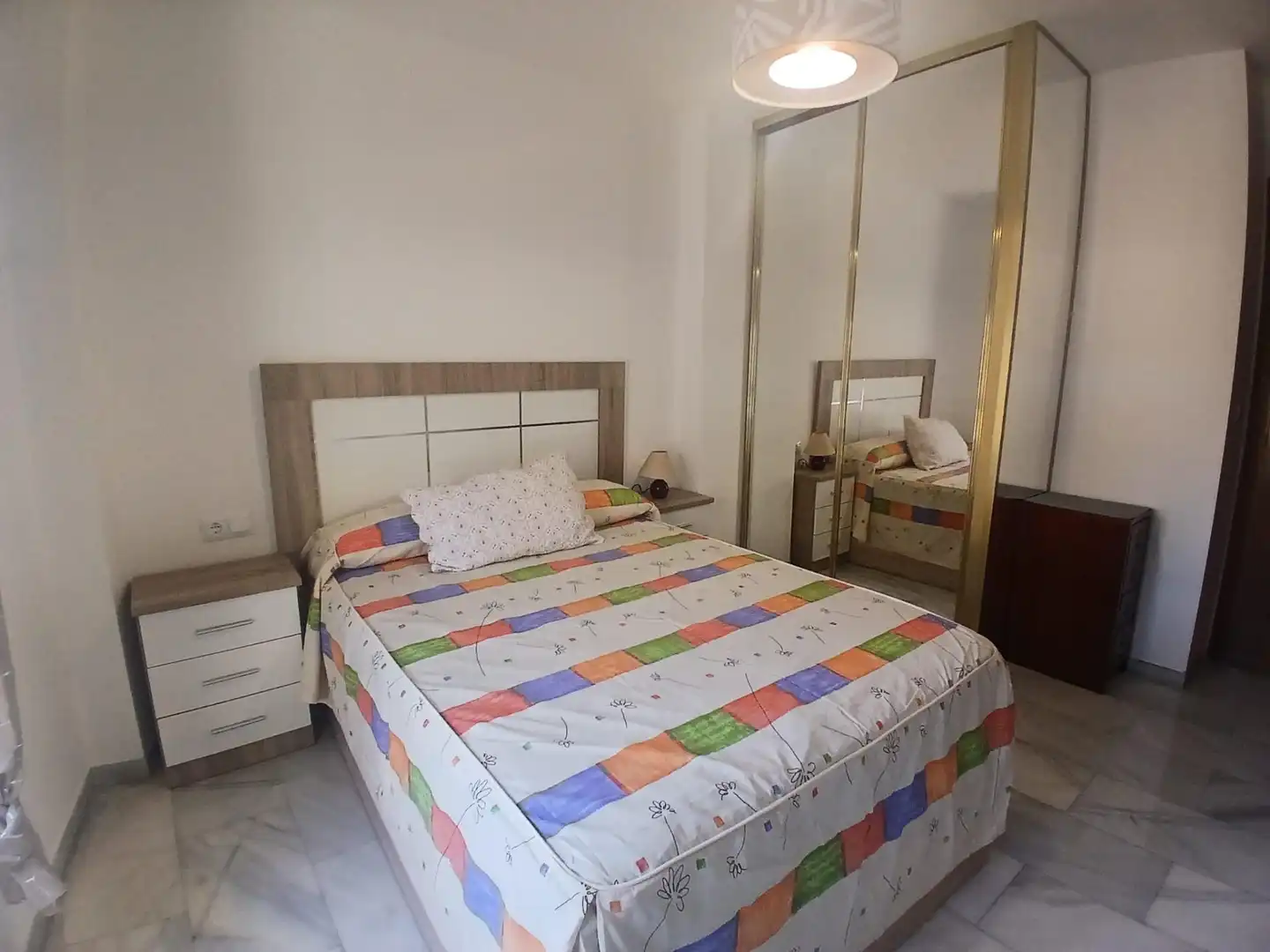 Habitación de Piso de alquiler en Málaga con Aire acondicionado y Amueblado