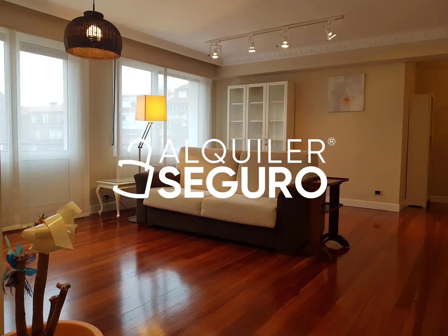 Wohnzimmer von Wohnung zur Miete in Bilbao  mit Heizung, Terrasse und Möbliert
