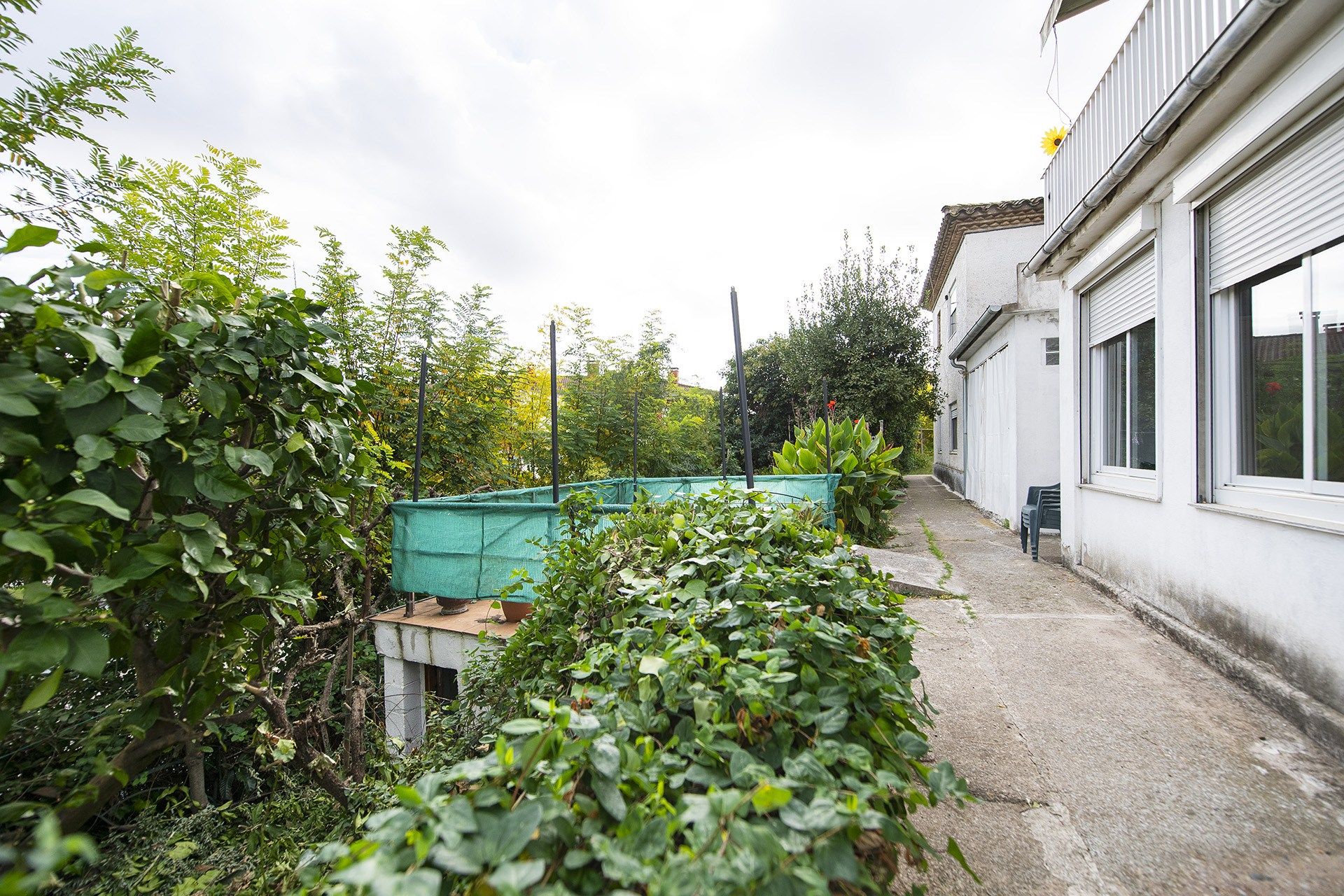 Garden of Planta baja for sale in Banyoles  with Air Conditioner, Heating and Terrace