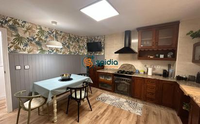 Kitchen of Flat for sale in Águilas  with Balcony