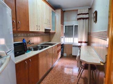 Casa en venda a Calle Torre