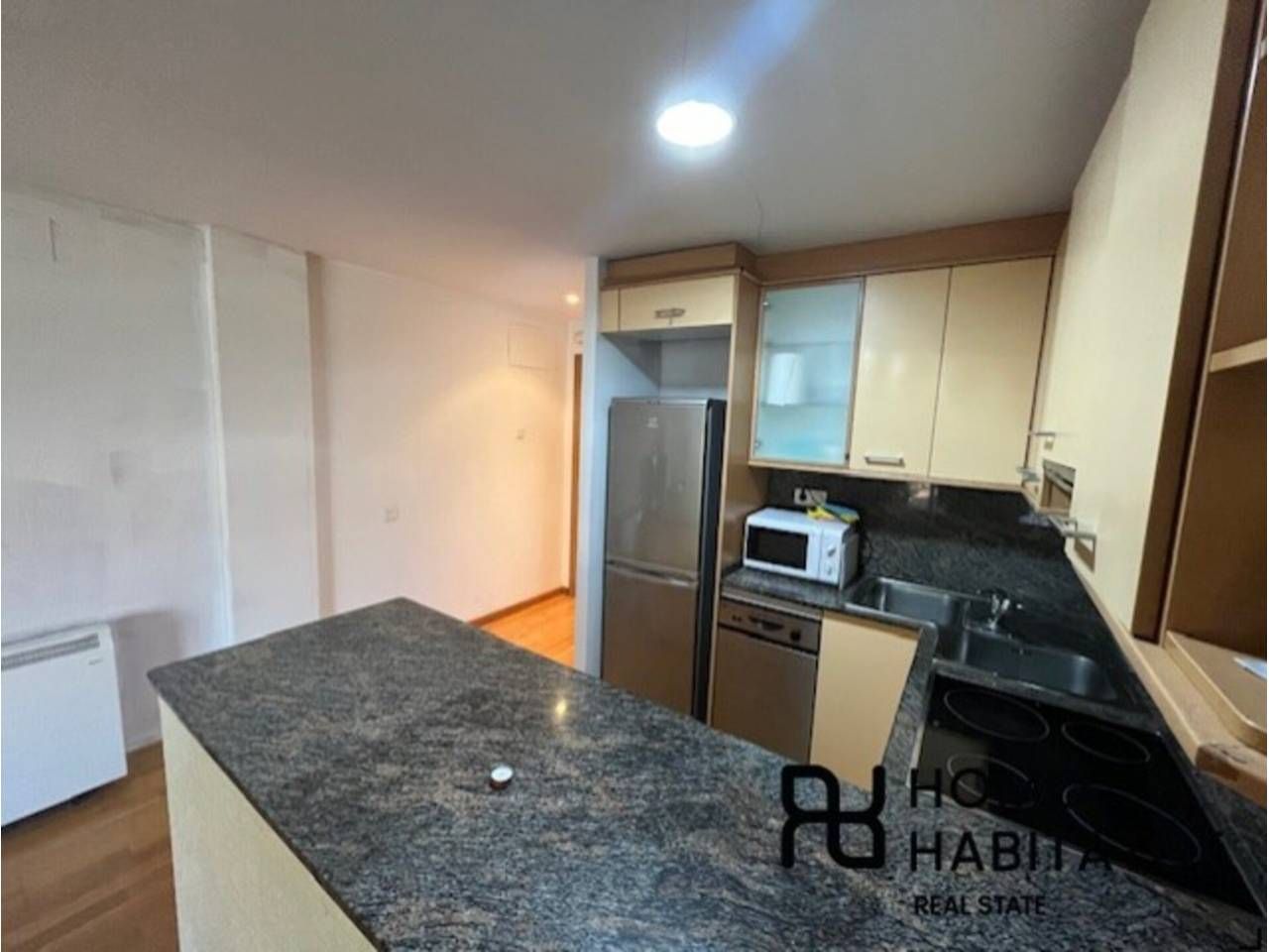 Cuina de Pis en venda en Sabadell amb Calefacció, Parquet i Alarma