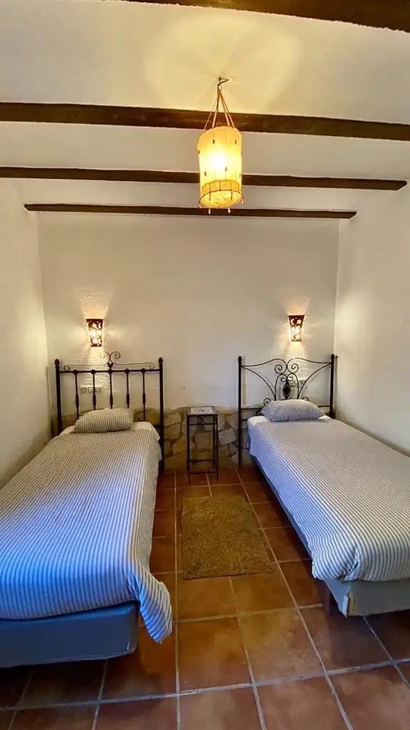 Dormitori de Casa o xalet en venda en Taberno amb Calefacció, Jardí privat i Traster