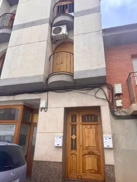 Vista exterior de Edificio en venta en Piedrabuena