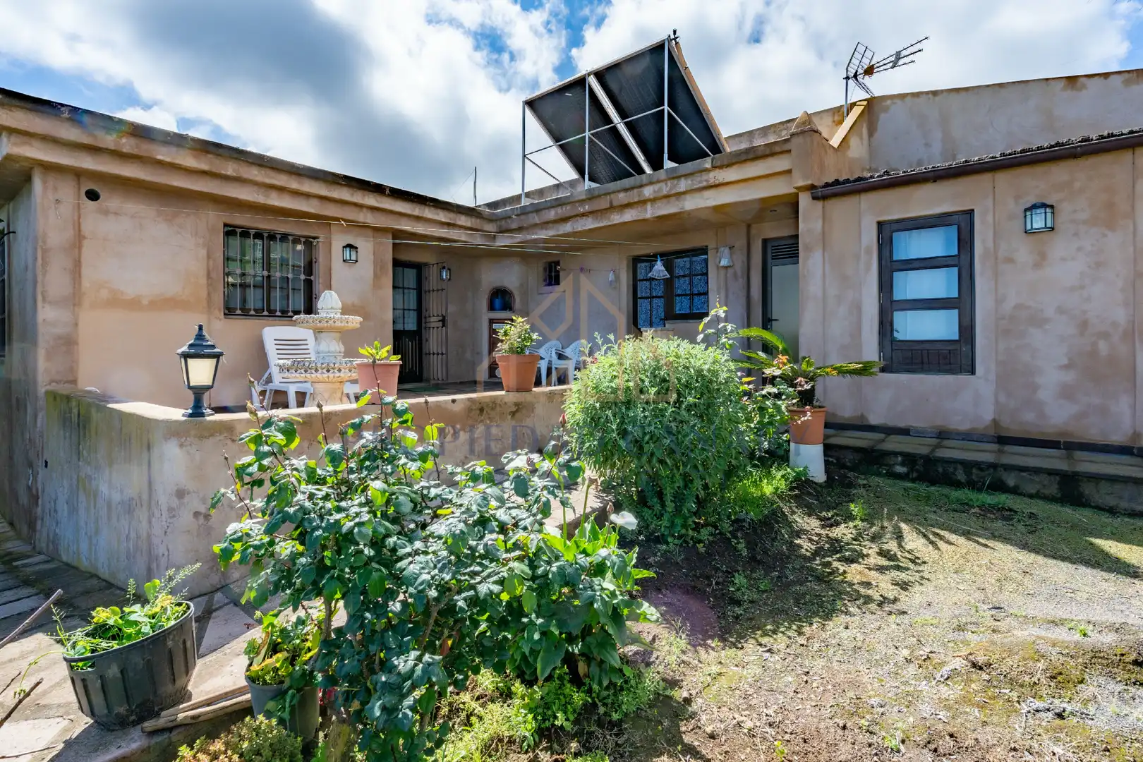 Casa rústica con jardín en venta en La Perdoma - San Antonio - Benijos, imagen 17