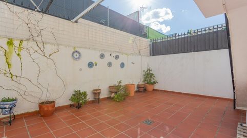 Foto 3 de Casa adosada en venta en Calle del Río Genil, 15, Cúllar Vega, Granada