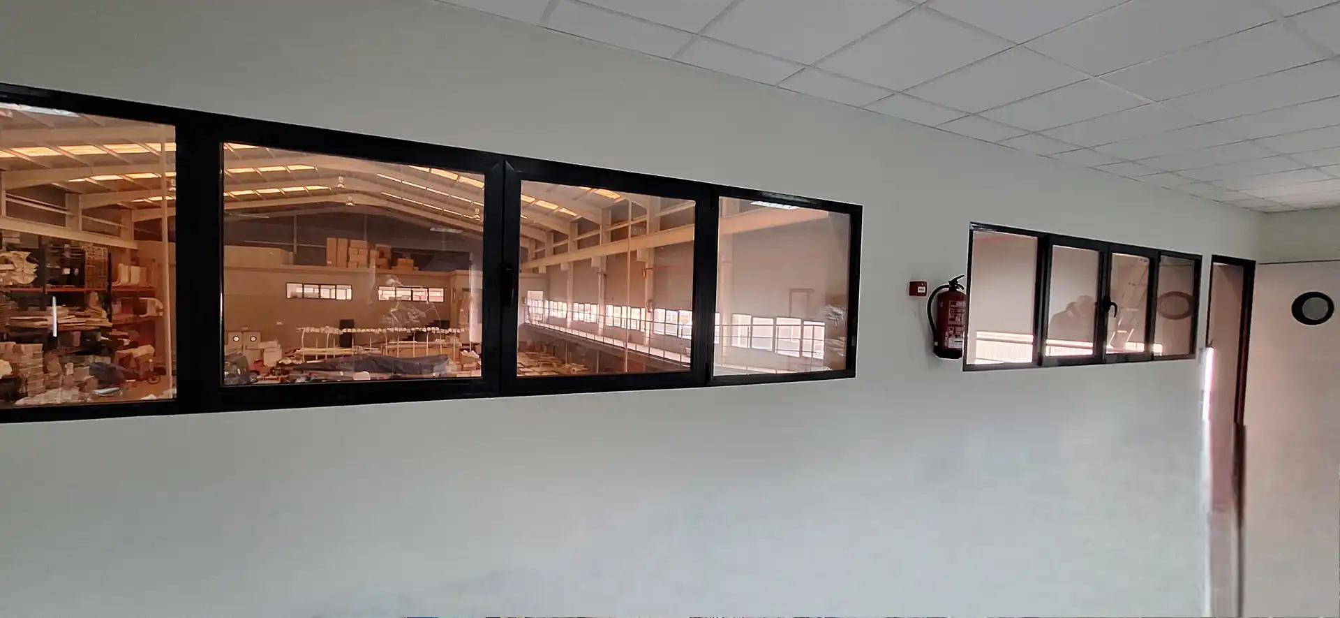 Exterior view of Industrial buildings for rent in La Pobla de Farnals