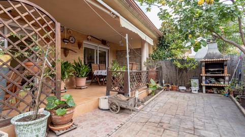 Foto 4 de Casa adosada en venda a Els Ametllers, Tarragona