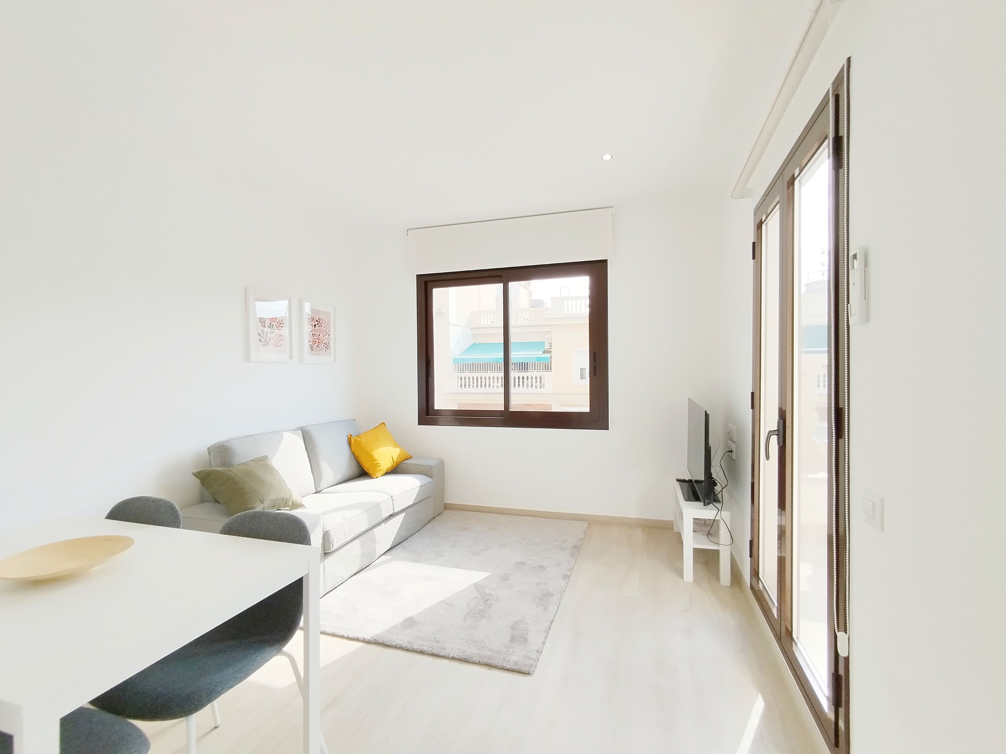 Attic to rent in Carrer de Galileu, Barri de les Corts