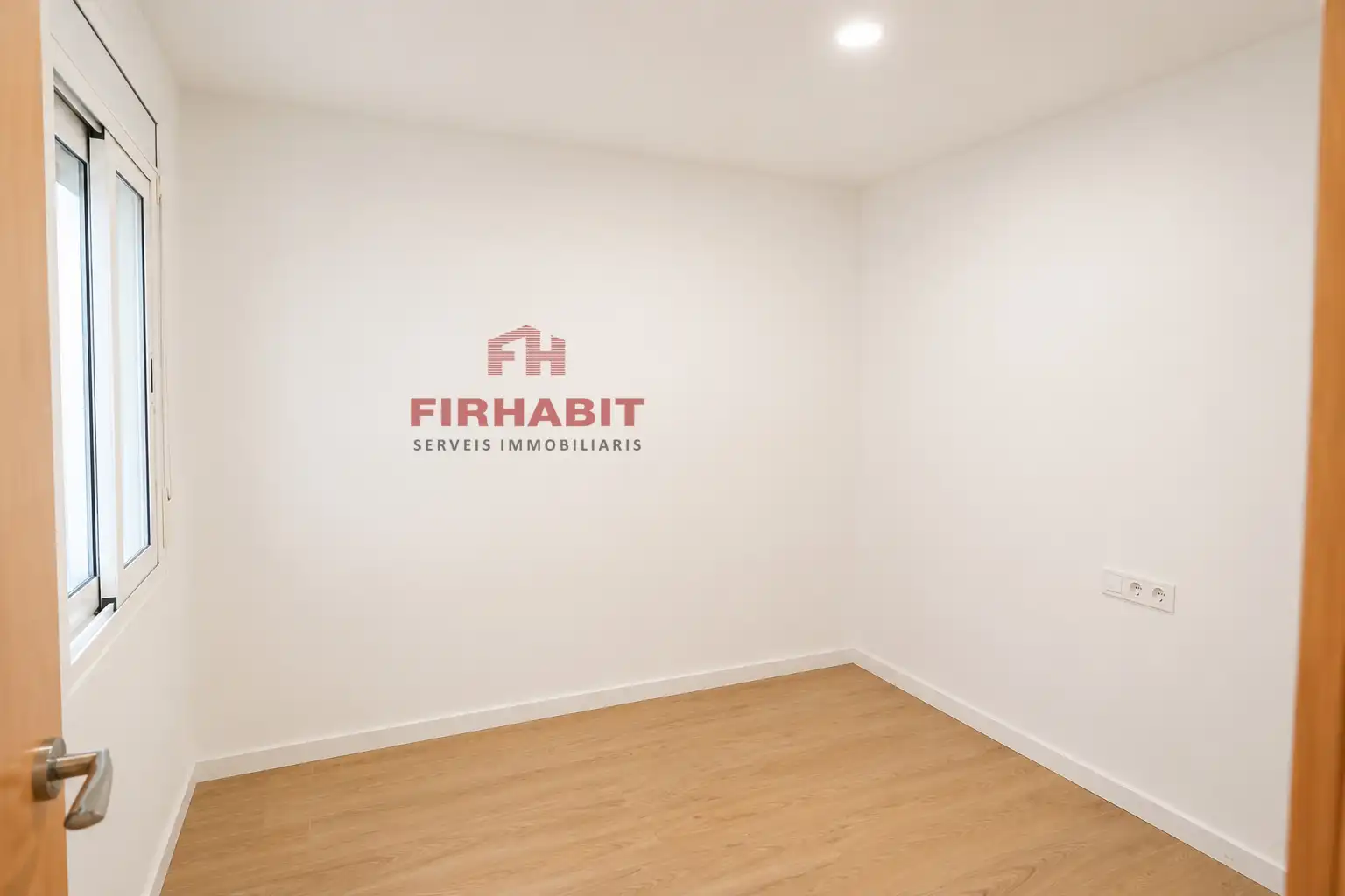 Piso en venta en Arenys de Mar con Parquet, Terraza y Horno