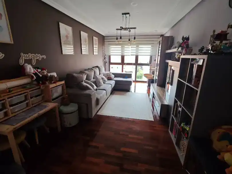 Sala d'estar de Pis en venda en Sur