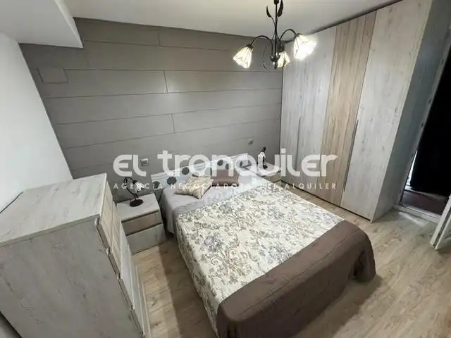 Schlafzimmer von Wohnung zur Miete in Leganés mit Möbliert und Waschmaschine