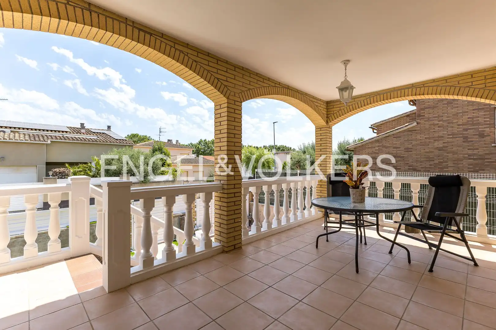Terrassa de Casa o xalet en venda en Sant Cugat Sesgarrigues amb Aire condicionat i Calefacció