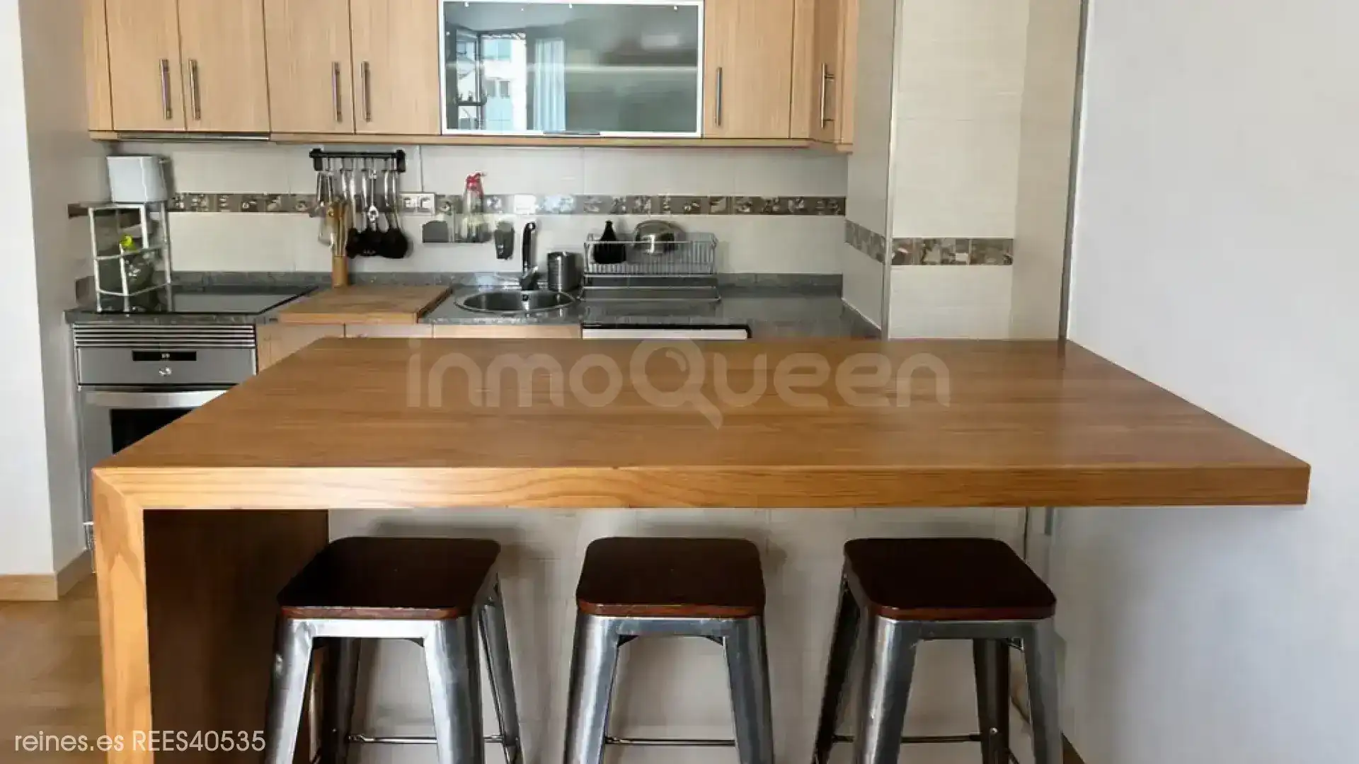 Cocina de Piso en venta en Foz con Calefacción, Terraza y Amueblado