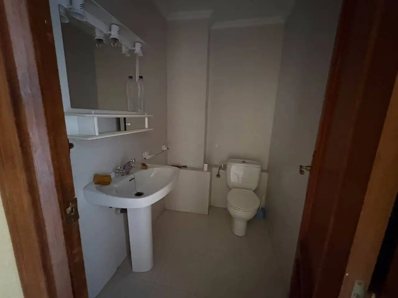 Badezimmer von Wohnung zum Verkauf in Ciudad Rodrigo mit Heizung, Abstellraum und Balkon