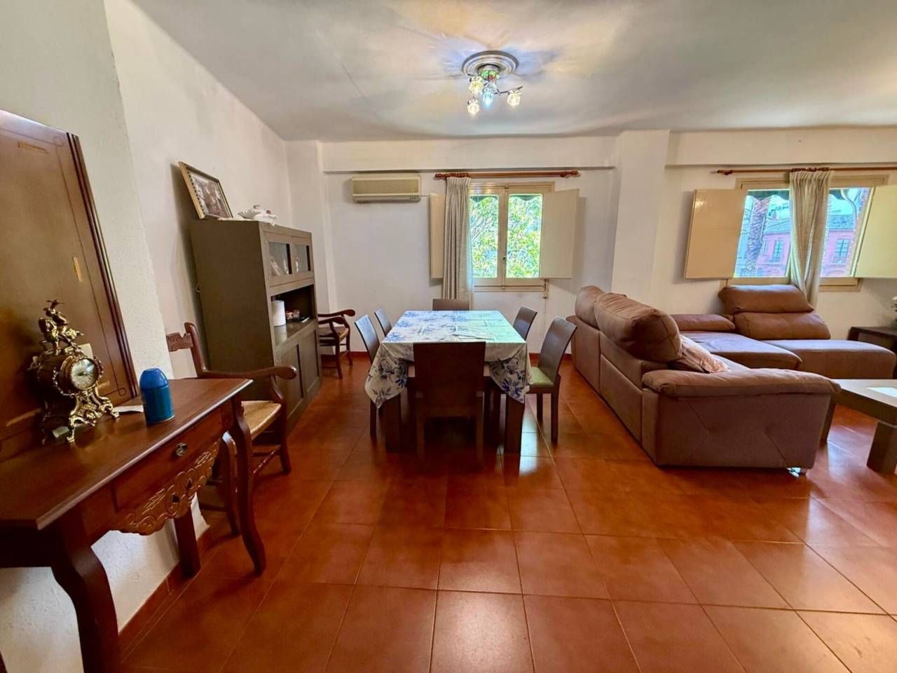 Sala d'estar de Pis en venda en  Valencia Capital amb Aire condicionat