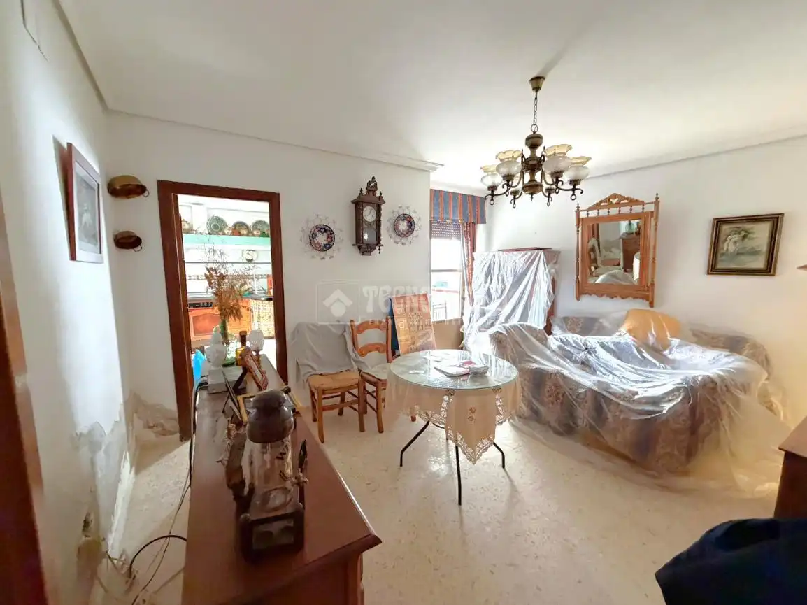 Habitación de Casa adosada en venta en La Albuera