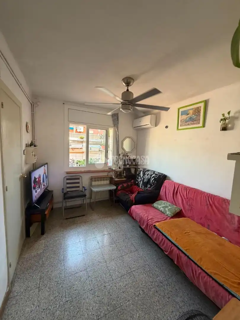 Appartamento in vendita a Nou Barris, imagen 2