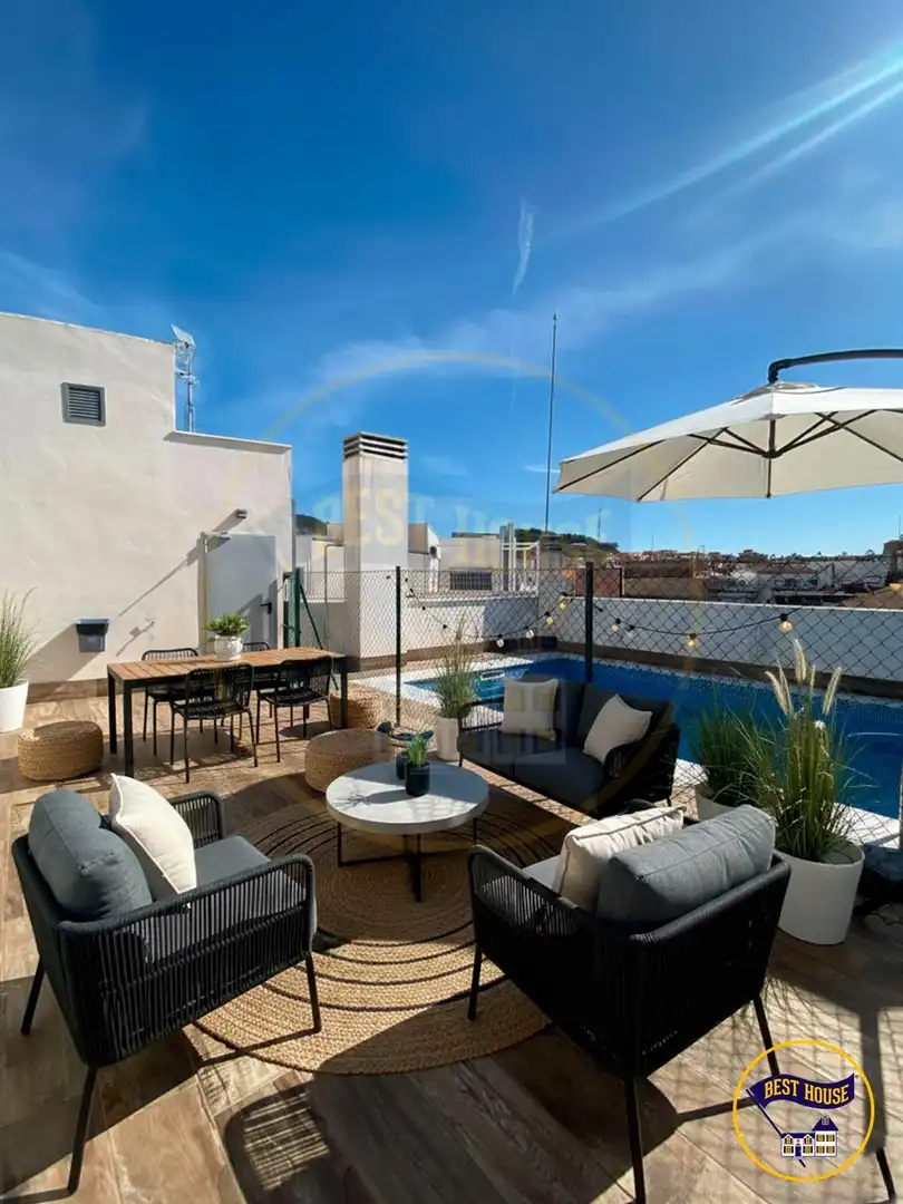 Flat for sale in Calle JOSE COBO, Centro