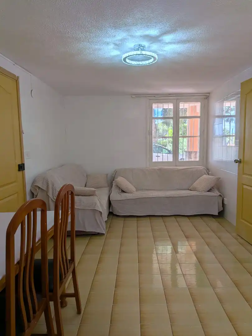 Sala d'estar de Casa o xalet de lloguer en San Vicente del Raspeig / Sant Vicent del Raspeig amb Jardí privat, Terrassa i Traster