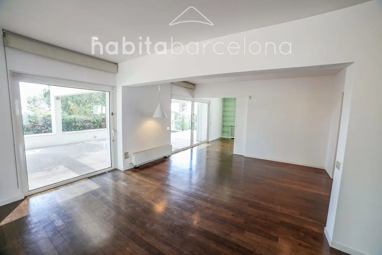 Living room of Houses for rent in Barcelona  with Air Conditioner, Heating and Private garden