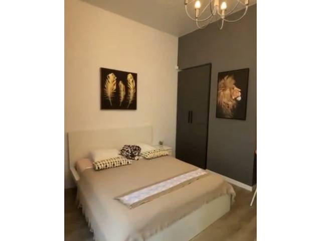 Edificio en Venta en Calle Vicente Clavel en Safranar