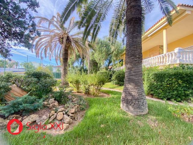 Casa-chalet en Venta en Els Terrers