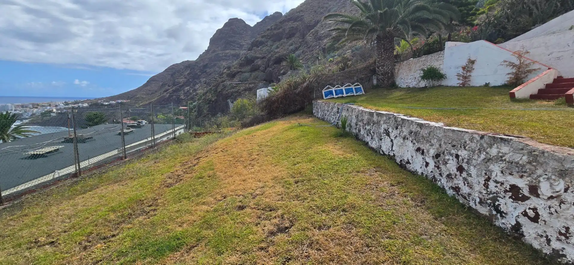 Vista exterior de Piso en venta en San Cristóbal de la Laguna con Balcón y Piscina comunitaria
