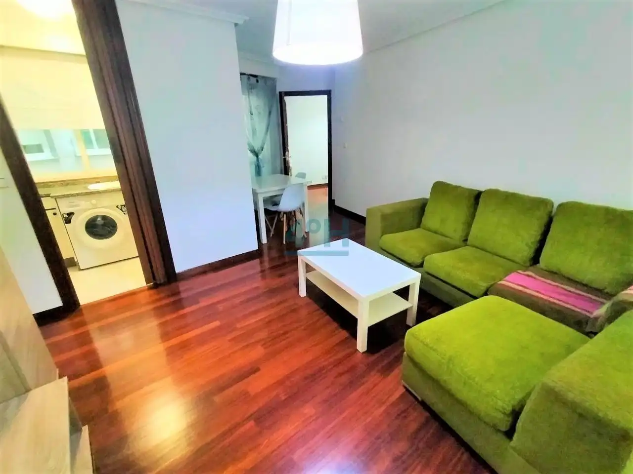 Living room of Apartments for rent in Ourense Capital   with Heating, Storage room and Furnished
