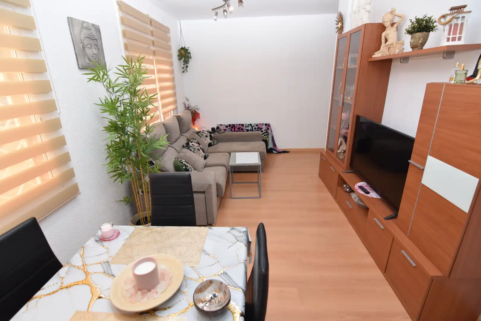 Wohnzimmer von Wohnung zum Verkauf in Calella mit Klimaanlage, Heizung und Gemeinschaftspool