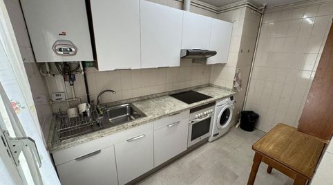 Foto 4 de Piso de alquiler en Valle Inclan, Carmelitas, Salamanca Capital