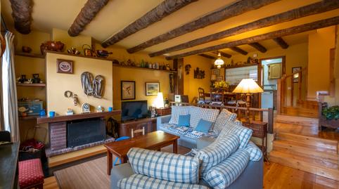 Foto 4 de Casa adosada en venda a Plaça de L'escola, 22, Fontanals de Cerdanya, Girona