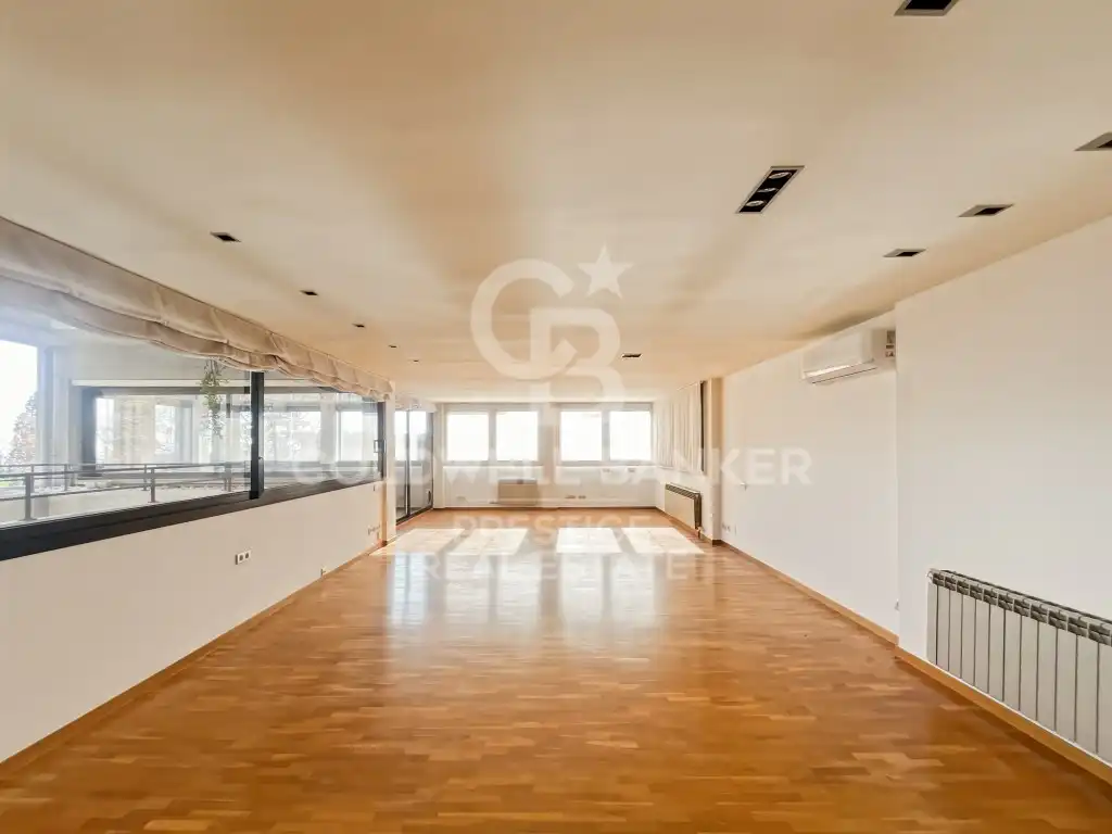 Piso con piscina en venta en Calle Finestrelles, imagen 2