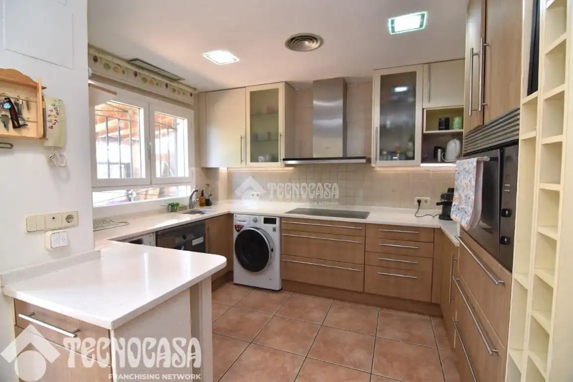 Kitchen of Detached homes for sale in Boadilla del Monte