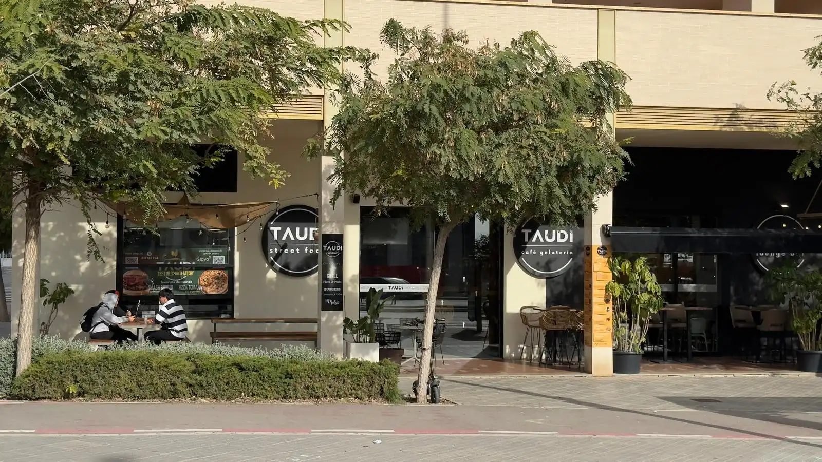 Außenansicht von Geschaftsraum zum Verkauf in Via Parque