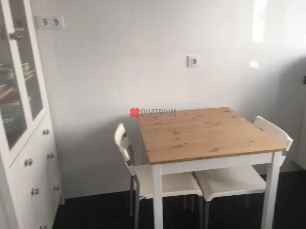 Habitación de Piso de alquiler en Santiago de Compostela  con Calefacción y Terraza