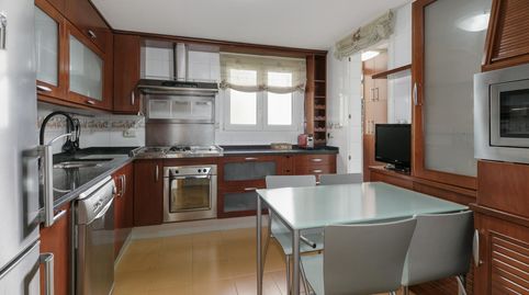 Foto 5 de Apartament en venda a 54 Calle Ramón y Cajal #escalera P3 / 4b, Rosaleda - Juventud, Granada Capital