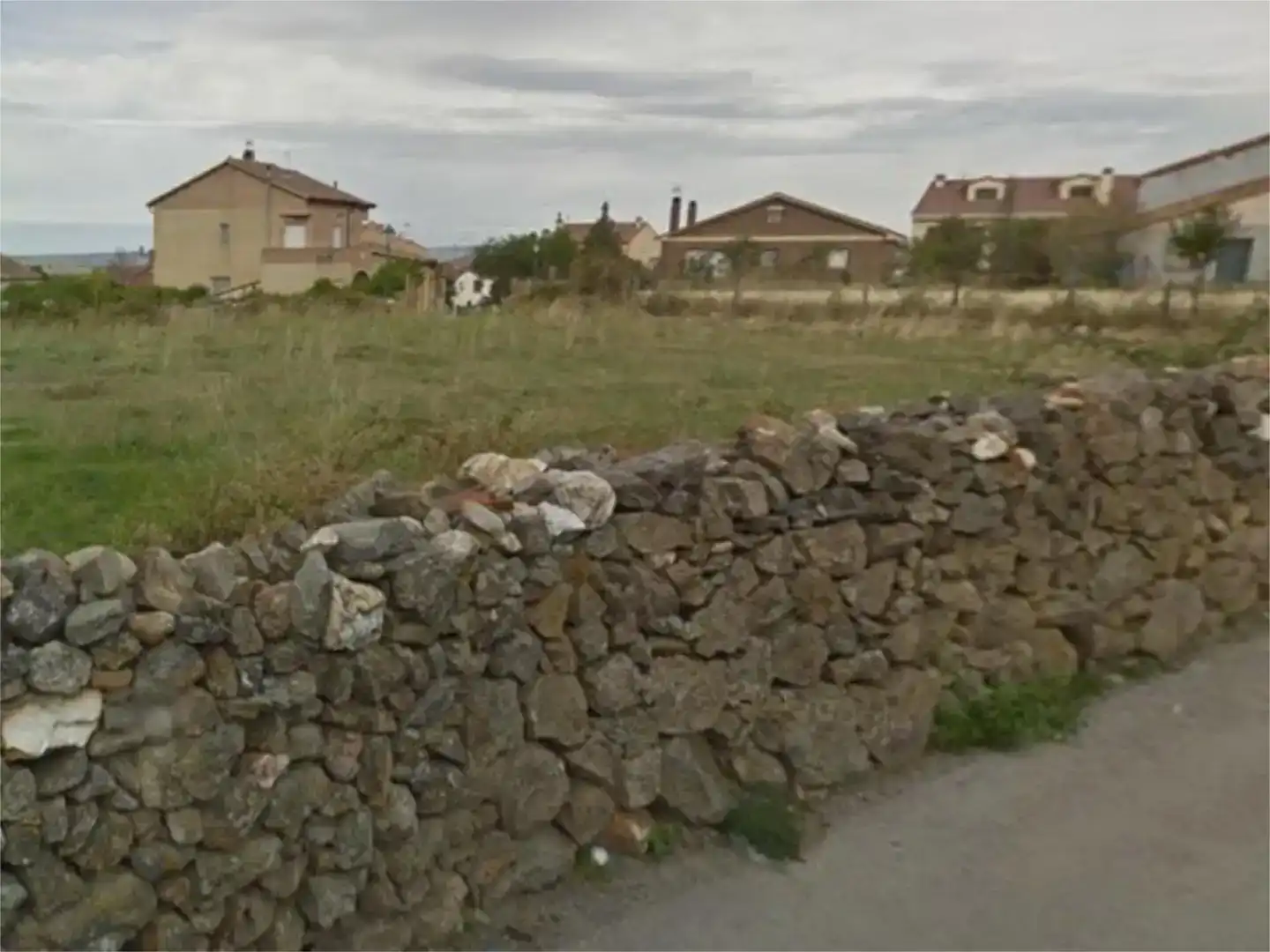 Land for sale in Cerezo de Arriba