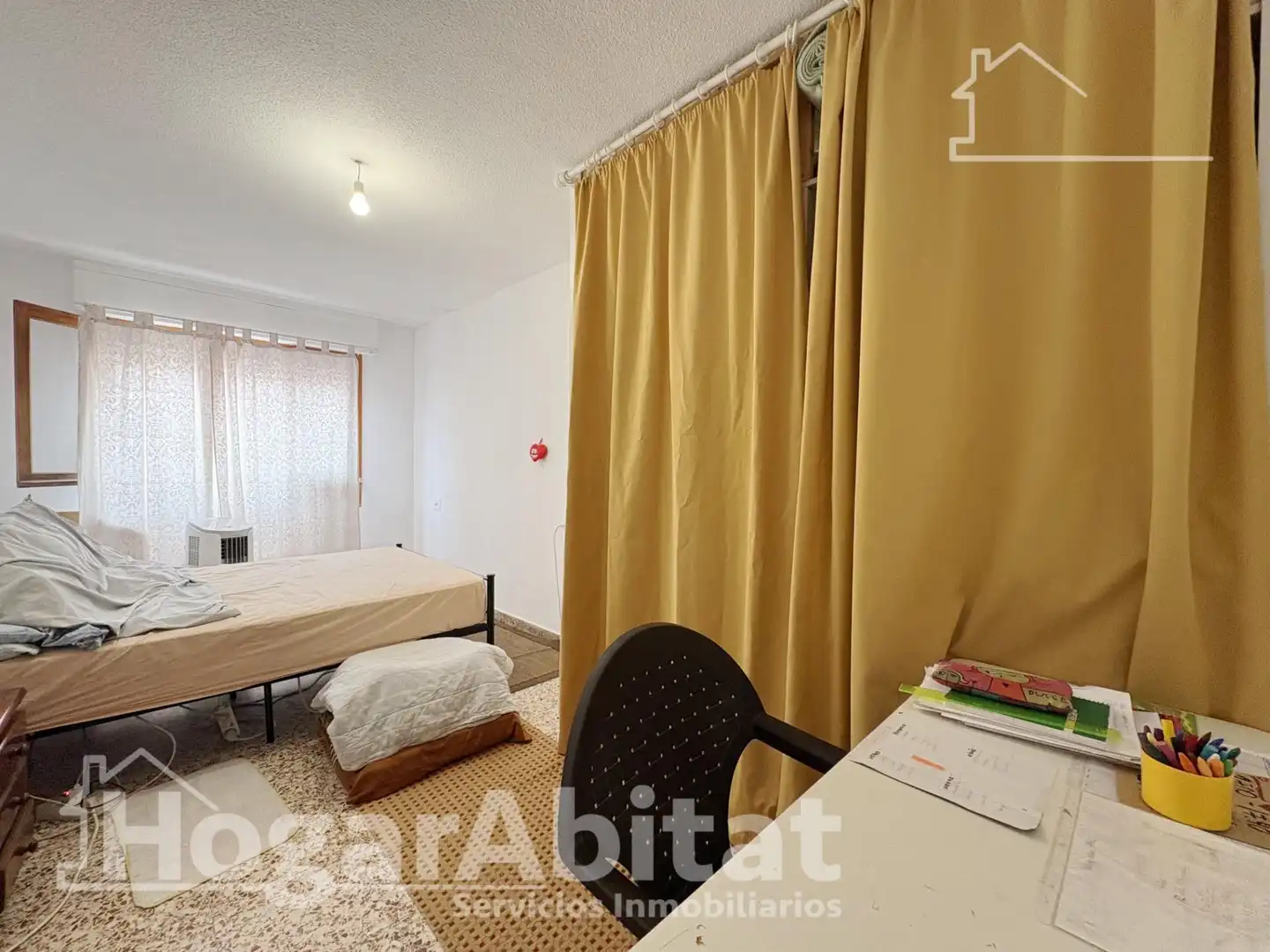 Dormitori de Pis en venda en Tavernes de la Valldigna amb Balcó