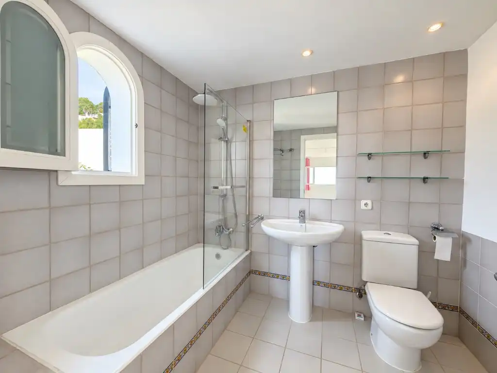 Casa con piscina en alquiler en Portals Nous, imagen 6
