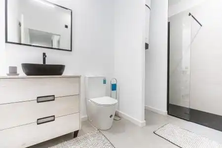 Baño de Apartamento en venta en Molina de Segura con Aire acondicionado, Calefacción y Jardín privado