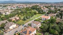 Einfamilien-Reihenhaus zum verkauf in Girona Capital mit Klimaanlage, Terrasse und Balkon