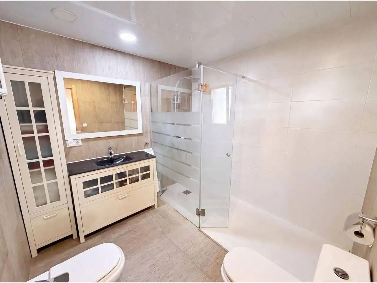Casa con piscina en venta en Centre - Nucli Antic, imagen 8