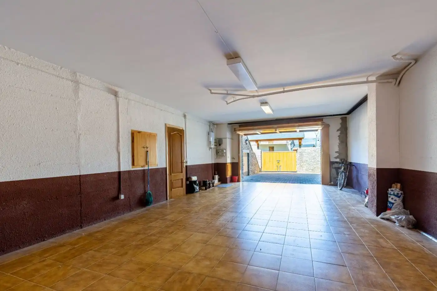 Casa o xalet en venda en Alp amb Calefacció i Traster