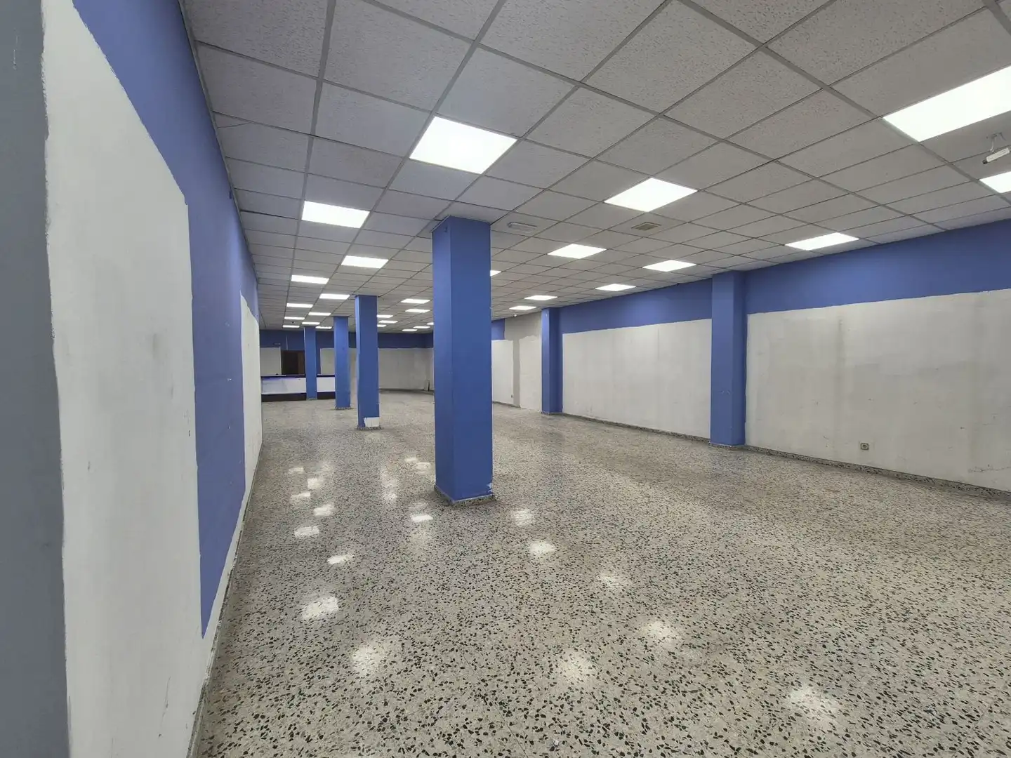 Business premises to rent in Lugones, imagen 19