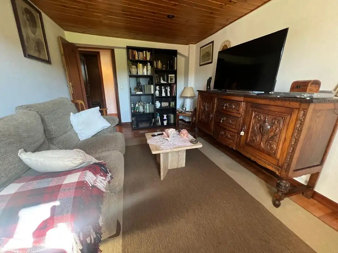 Sala d'estar de Casa o xalet en venda en Añana amb Calefacció, Jardí privat i Traster