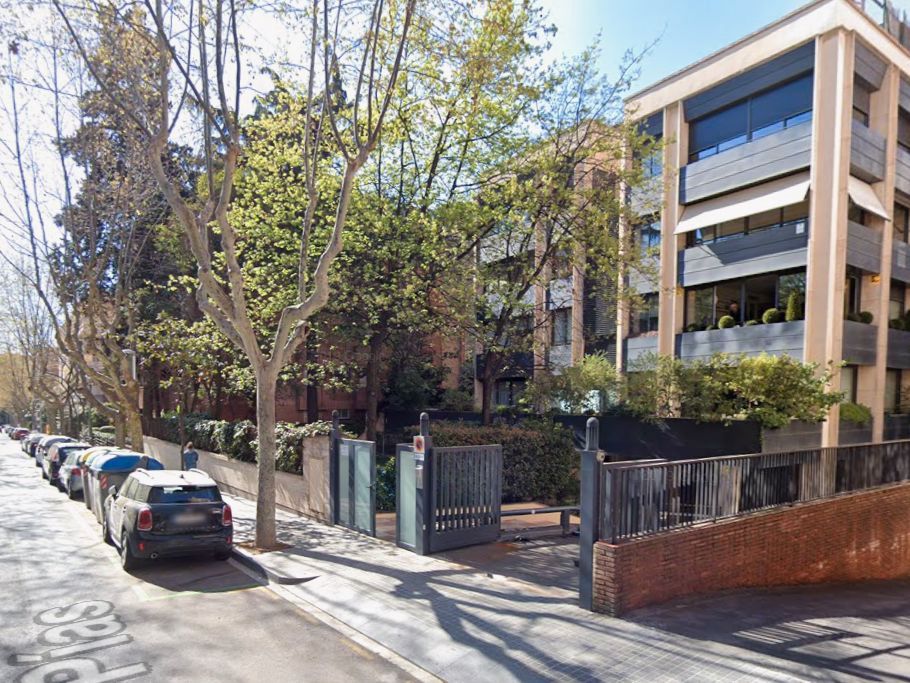 Garatge de lloguer a Carrer de les Escoles Pies, 21, Sant Gervasi- Galvany